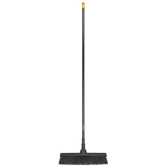Akce FISKARS Solid 1025926 Univerzální koště L